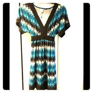 Beautiful stretchy 💙🖤 work or play dress